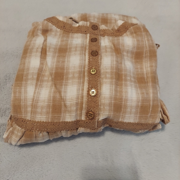 Tan Dresses - Picture 2 of 2